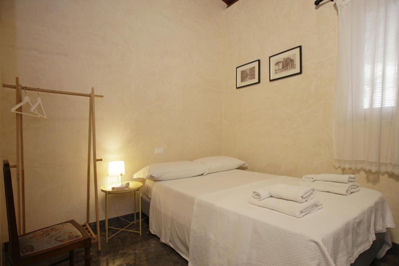 Casa Miqva - Rooms In Shared Apartment Palermo Exterior foto