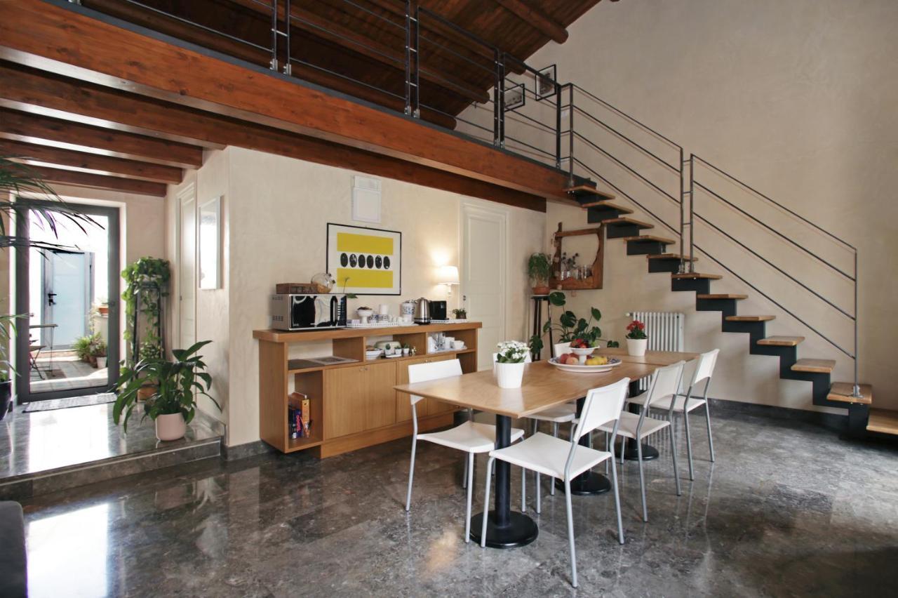 Casa Miqva - Rooms In Shared Apartment Palermo Exterior foto