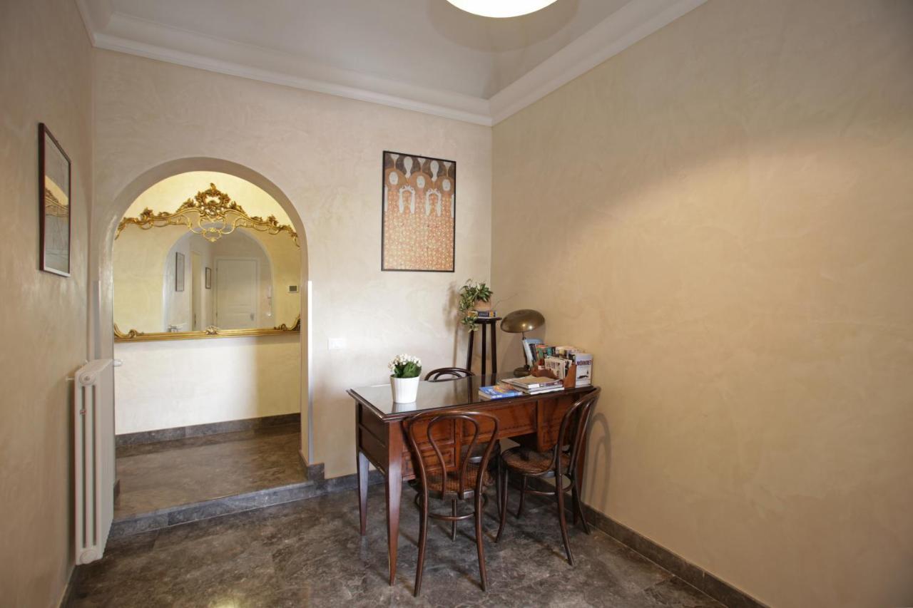 Casa Miqva - Rooms In Shared Apartment Palermo Exterior foto